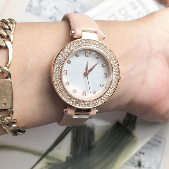 Alquimia Accessories - 3 /35 DIAMOND PAVED LEATHER BRACELET WATCH